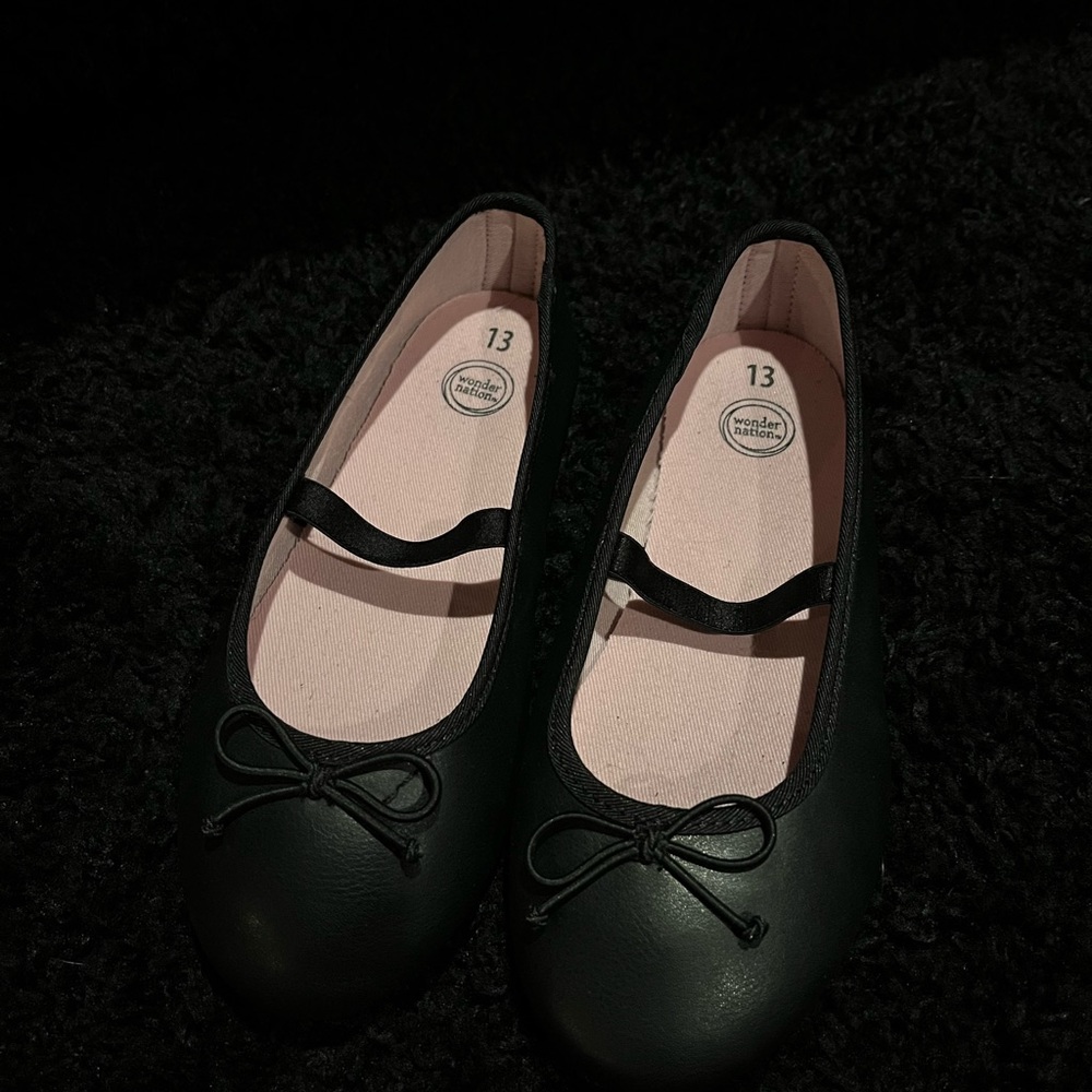 Black Shoes